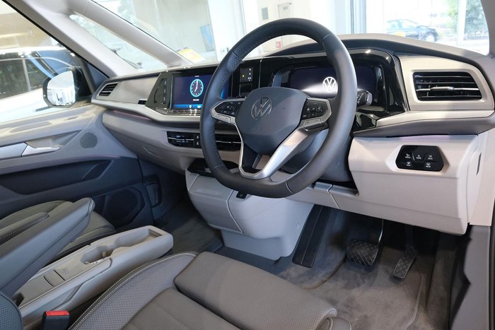 2025 Volkswagen Multivan TDI360 Life