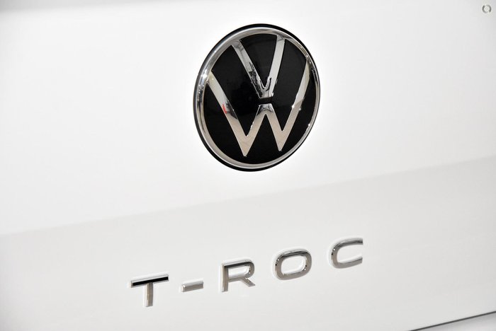 2025 Volkswagen T-Roc 140TSI R-Line