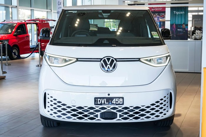 2025 Volkswagen ID. Buzz Pro BEV560