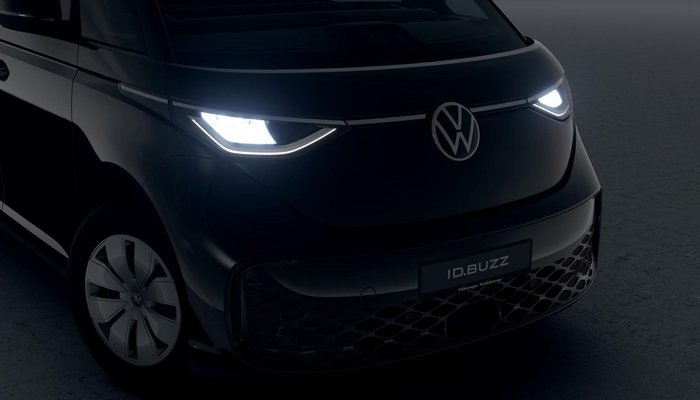 2025 Volkswagen ID. Buzz Pro BEV560