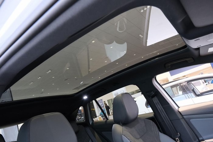 2025 Volkswagen ID.4 Pro