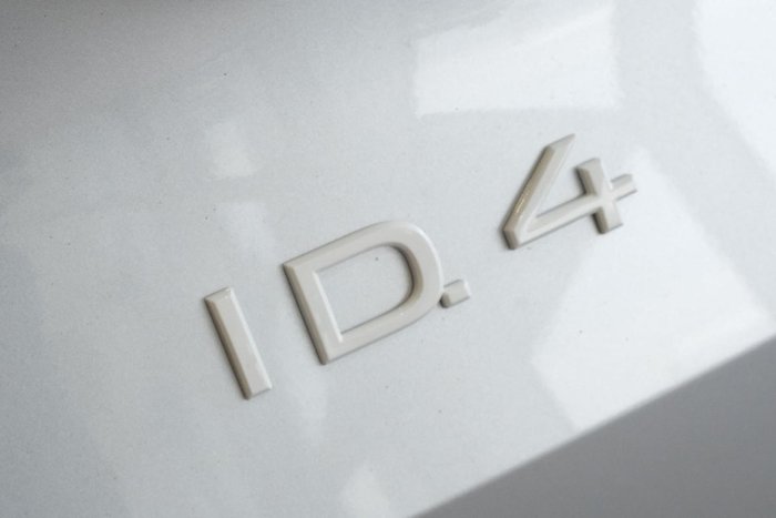 2025 Volkswagen ID.4 Pro