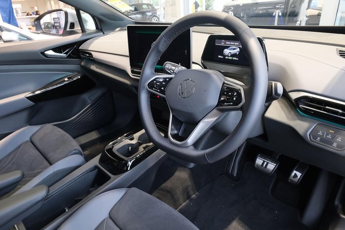 2025 Volkswagen ID.4 Pro