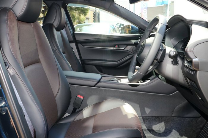 2025 Mazda 3 G20 Touring