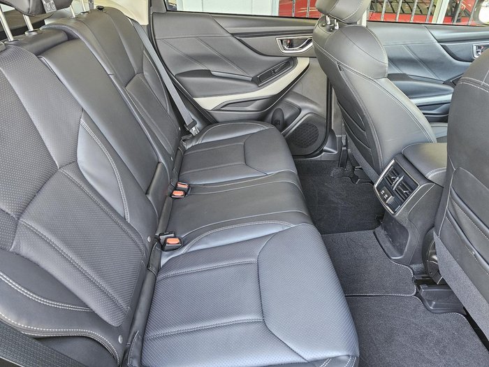 2025 Subaru Forester 2.5i Luxury Special Edition S5 MY24 AWD Crystal Black