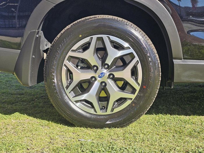 2025 Subaru Forester 2.5i Luxury Special Edition S5 MY24 AWD Crystal Black