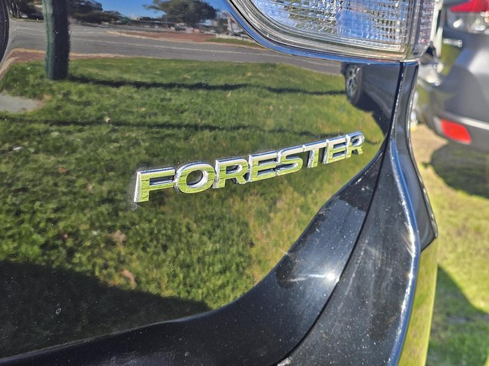 2025 Subaru Forester 2.5i Luxury Special Edition S5 MY24 AWD Crystal Black