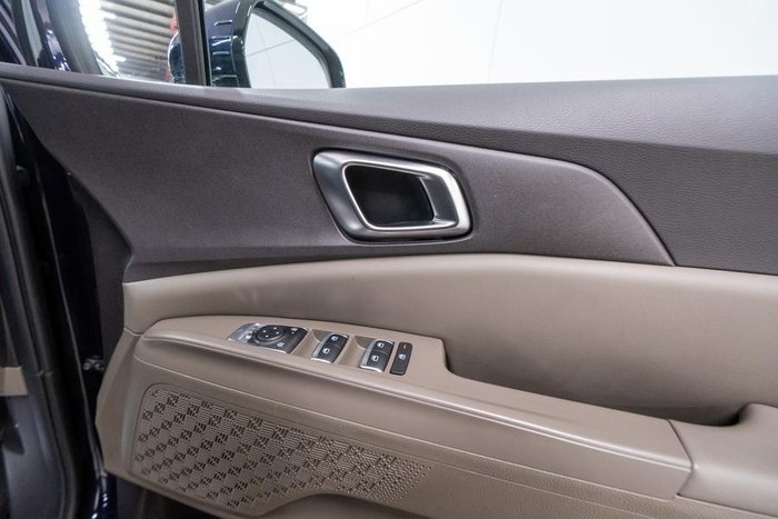 2024 Kia Carnival GT-Line Lite