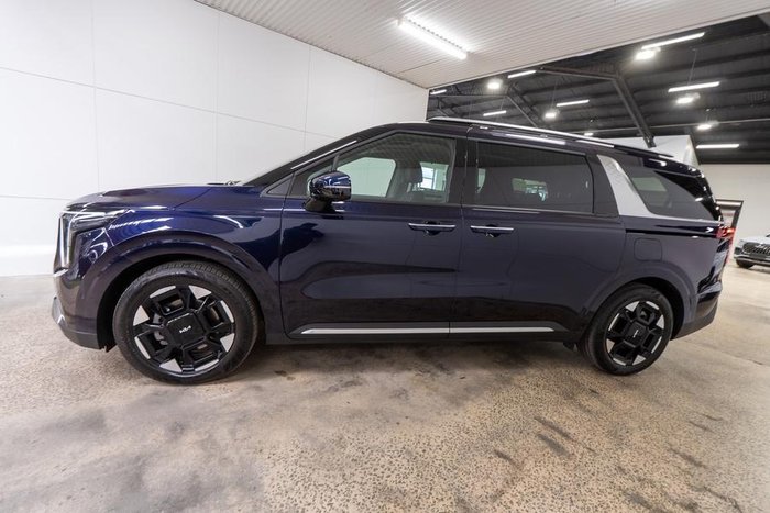 2024 Kia Carnival GT-Line Lite