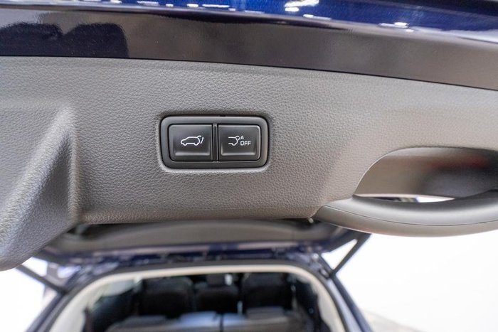 2024 Kia Carnival GT-Line Lite