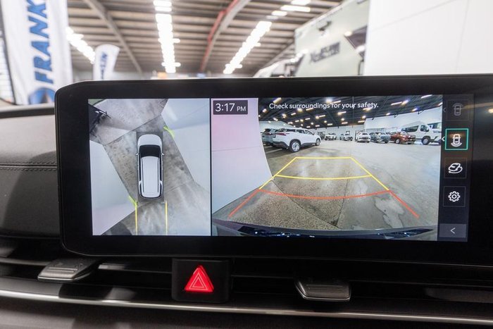 2024 Kia Carnival GT-Line Lite