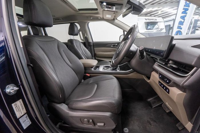 2024 Kia Carnival GT-Line Lite