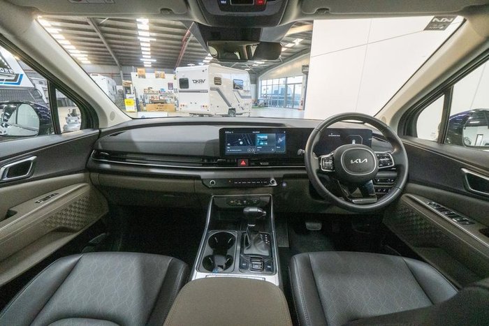 2024 Kia Carnival GT-Line Lite