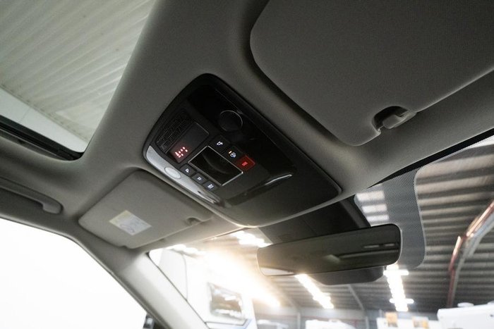 2024 Kia Carnival GT-Line Lite