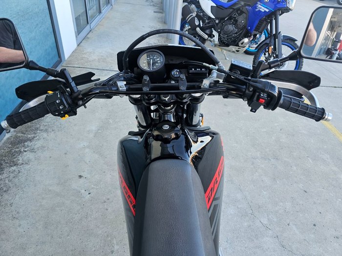2018 Suzuki DR650SE Black