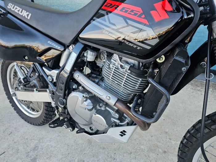 2018 Suzuki DR650SE Black