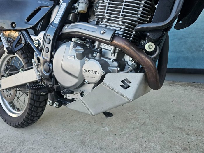 2018 Suzuki DR650SE Black