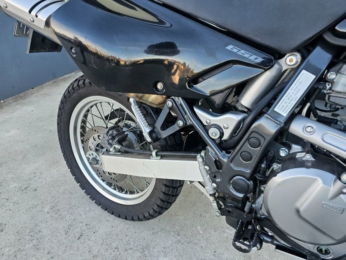 2018 Suzuki DR650SE Black