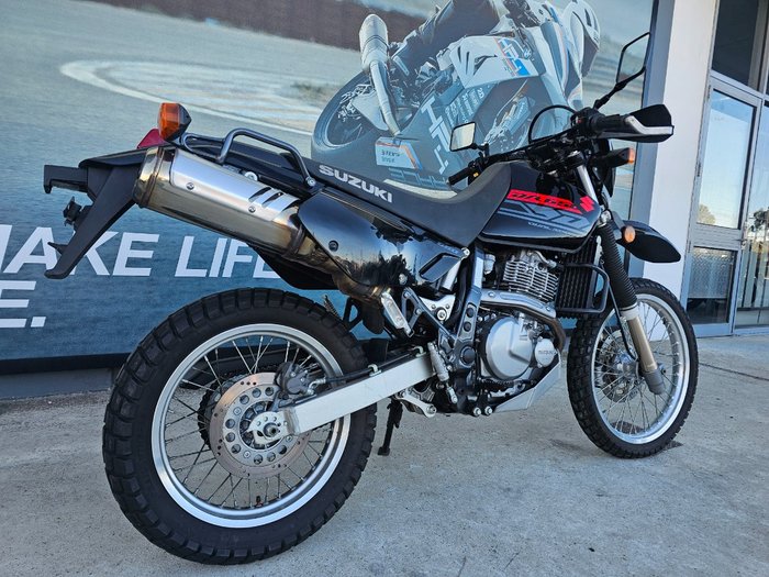 2018 Suzuki DR650SE Black