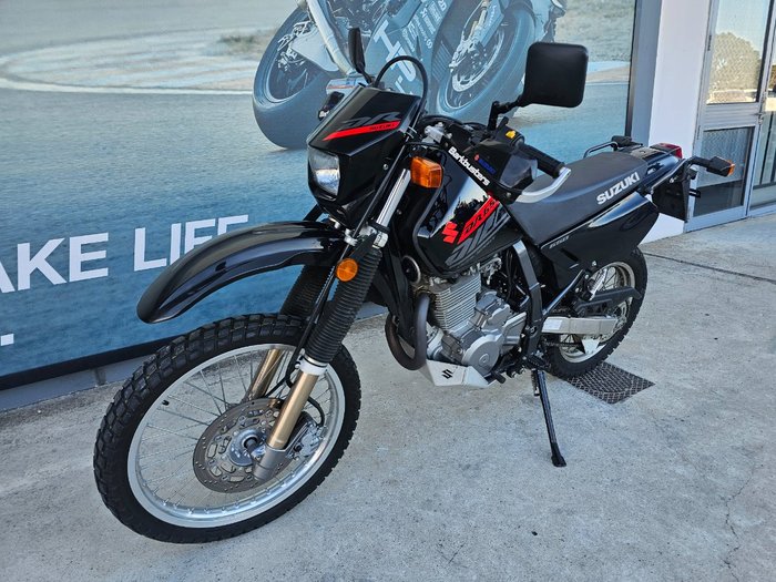 2018 Suzuki DR650SE Black