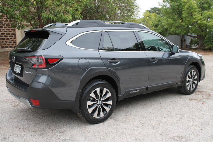 2025 Subaru Outback AWD Touring