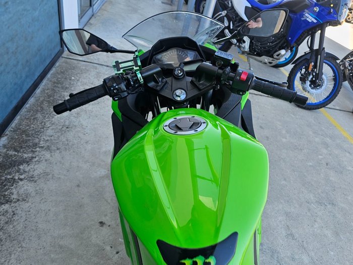 2013 Kawasaki NINJA 300 Green