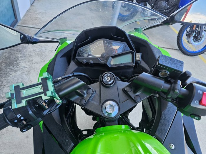 2013 Kawasaki NINJA 300 Green