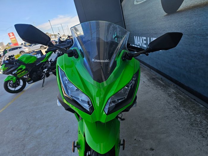2013 Kawasaki NINJA 300 Green