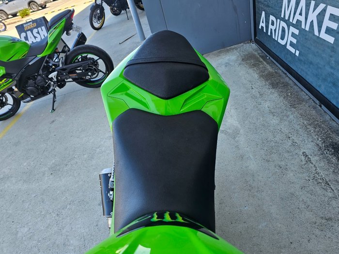 2013 Kawasaki NINJA 300 Green