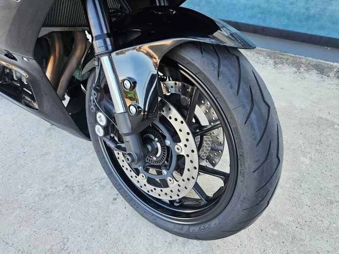 2022 Yamaha YZF-R7LA Black