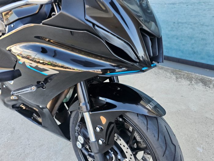 2022 Yamaha YZF-R7LA Black