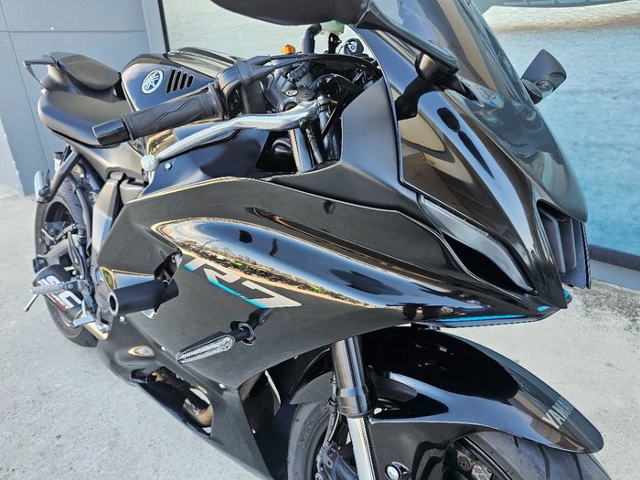 2022 Yamaha YZF-R7LA Black