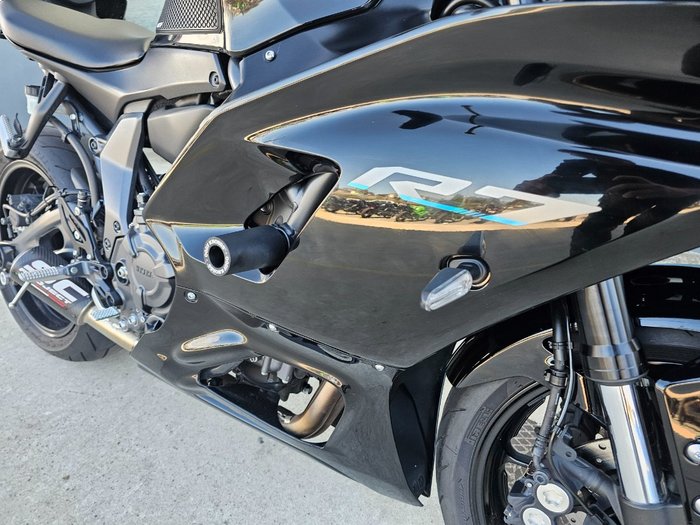 2022 Yamaha YZF-R7LA Black