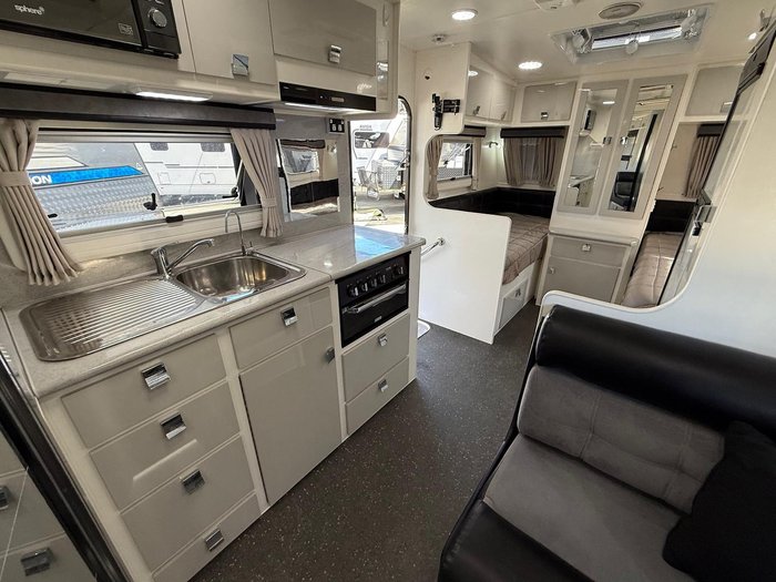 2016 Paramount Micro