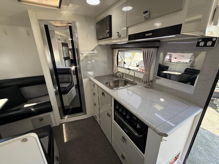 2016 Paramount Micro