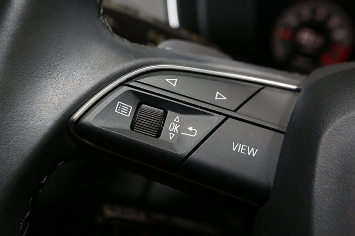 2023 Audi Q5 45 TFSI Dynamic Black