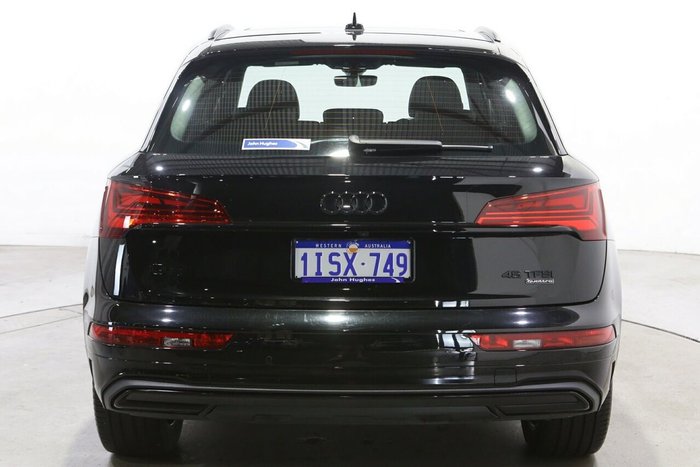 2023 Audi Q5 45 TFSI Dynamic Black