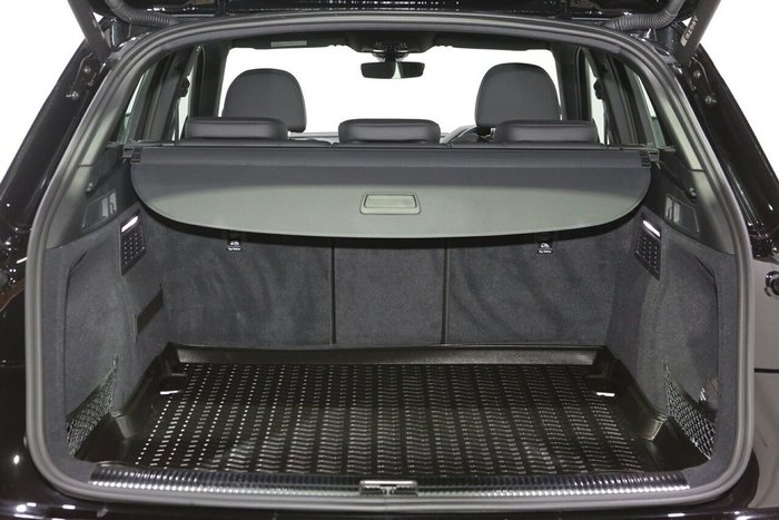 2023 Audi Q5 45 TFSI Dynamic Black