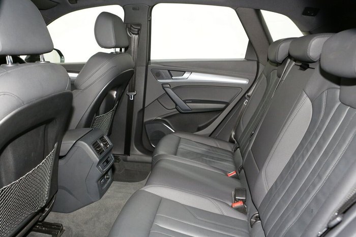 2023 Audi Q5 45 TFSI Dynamic Black