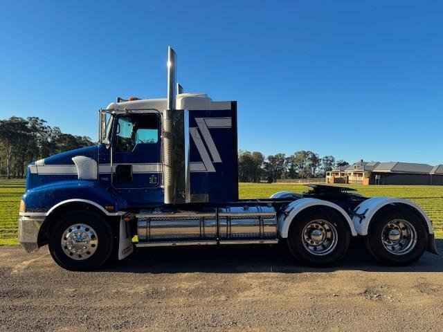 2010 Kenworth T402 It Bunk, Cummins Isx, 465K Kms On Crate Motor, 18Sp