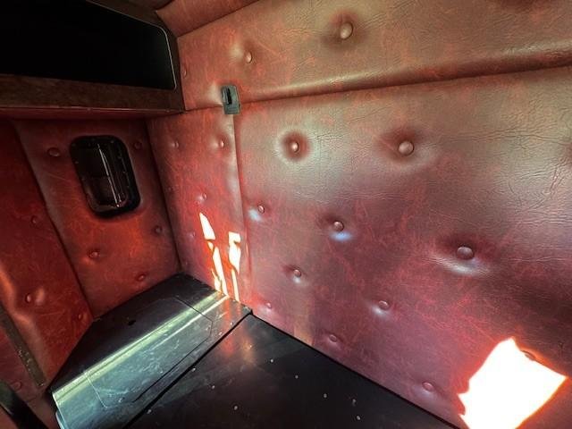 2010 Kenworth T402 It Bunk, Cummins Isx, 465K Kms On Crate Motor, 18Sp