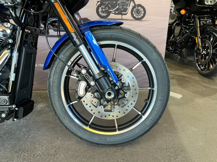 2025 Harley-davidson FXLRST LOW RIDER ST (117) BLUE BURST