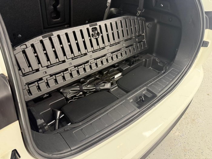 2022 Mitsubishi Outlander ES ZM MY22.5 White