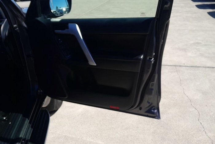 2021 Toyota Landcruiser Prado VX