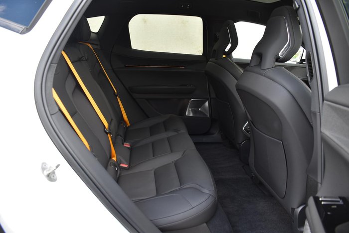 2024 Polestar 3 Long range Dual motor with Performance and Plus pack MY25 AWD Snow