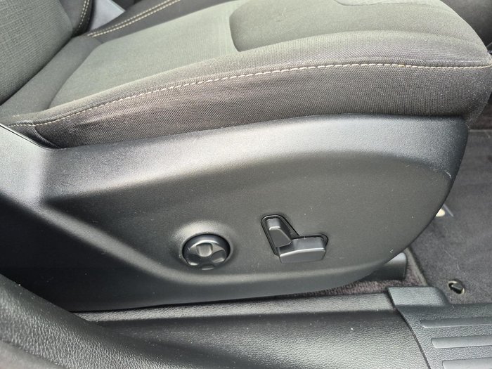 2018 Jeep Cherokee Longitude KL MY19 4X4 On Demand Diamond Black Crystal