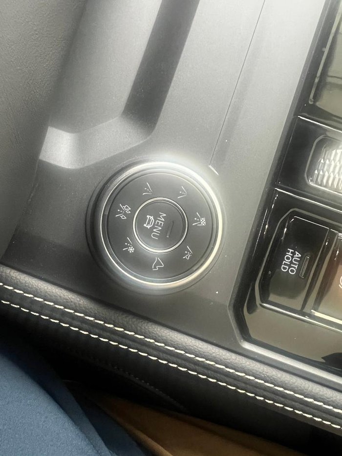 2025 Volkswagen Touareg 210TDI R-Line