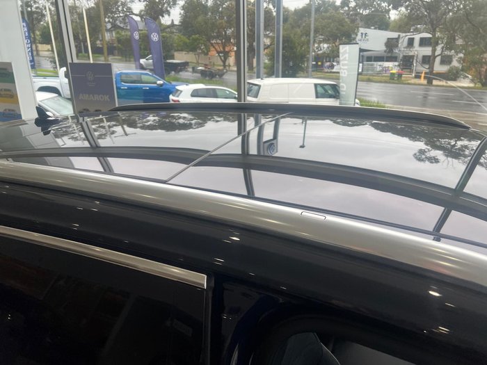 2025 Volkswagen Touareg 210TDI R-Line