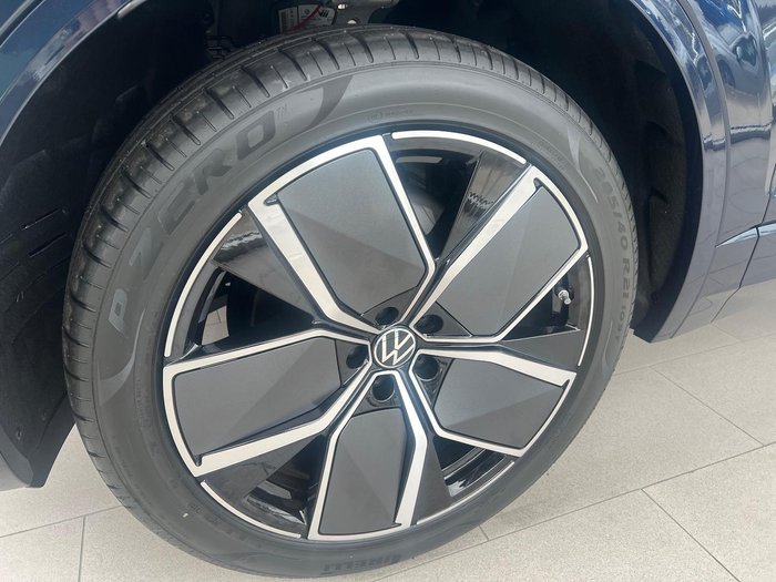 2025 Volkswagen Touareg 210TDI R-Line