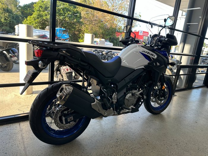 2024 Suzuki V-STROM 650XT (DL650XA) BLUE